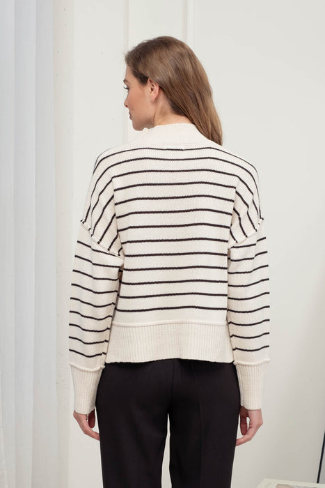 North & Main Sweater