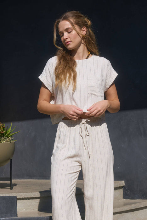 Between the Lines 2 Piece Set