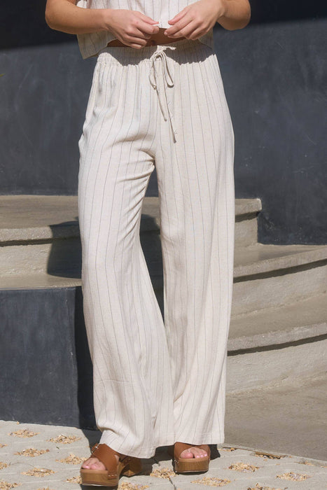 Between the Lines 2 Piece Set