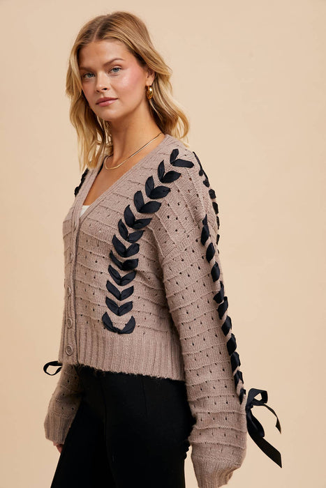 THREADED RIBBON KNIT CARDIGAN