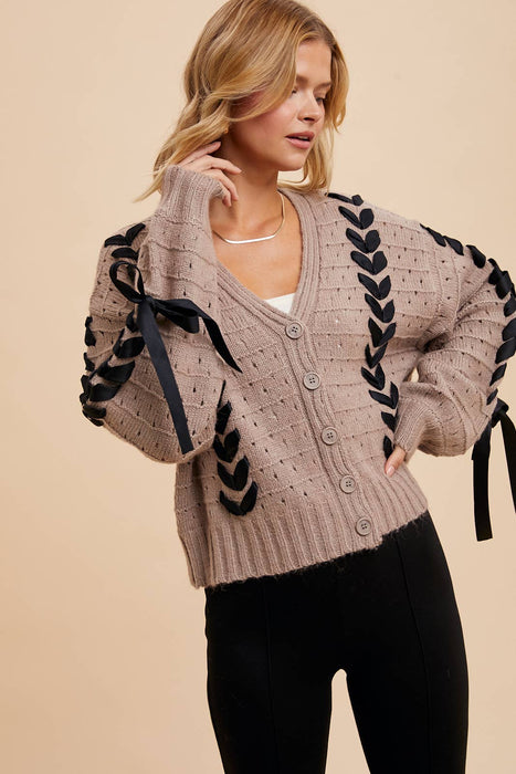 THREADED RIBBON KNIT CARDIGAN